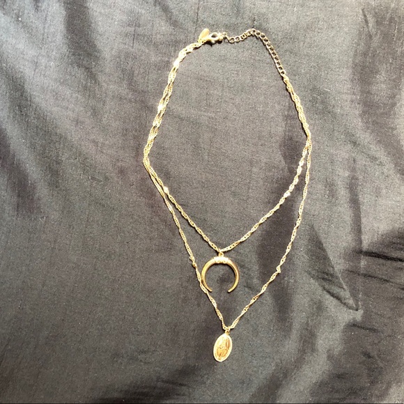 Trendy Necklace Layered - Picture 3 of 5